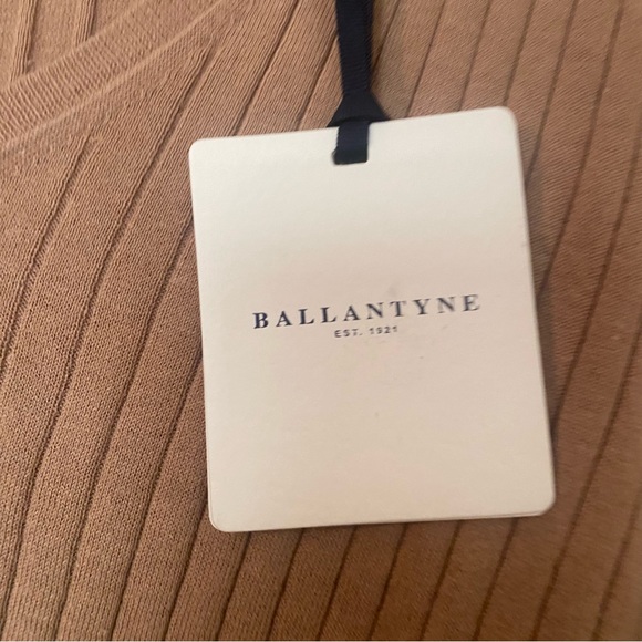 Ballantyne Camel V Neck Knit Size 42 or M - Picture 5 of 5